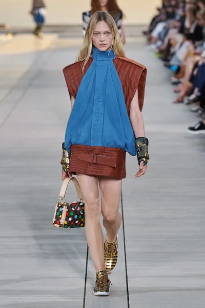 Look 31
